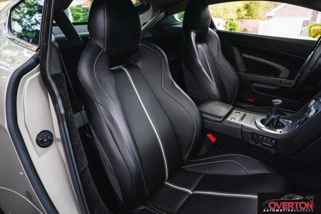 Photo of 2017 Silver Aston Martin V12 Vantage S
