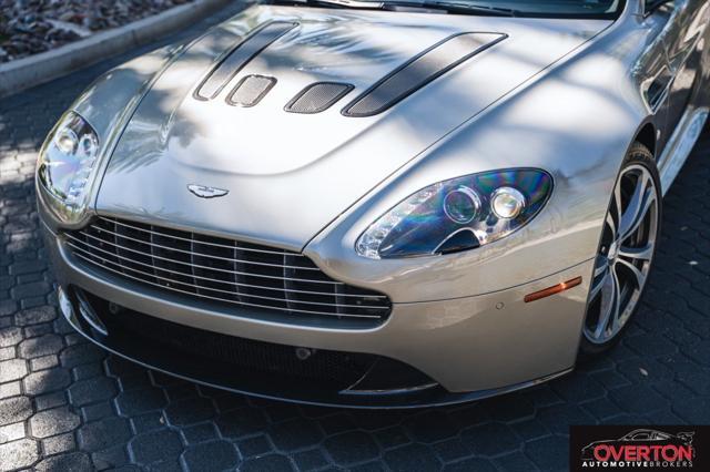 Photo of 2017 Silver Aston Martin V12 Vantage S