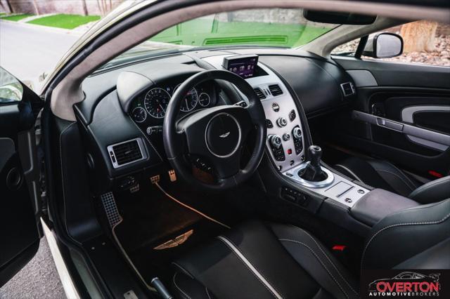 Photo of 2017 Silver Aston Martin V12 Vantage S