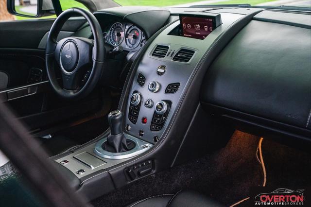 Photo of 2017 Silver Aston Martin V12 Vantage S
