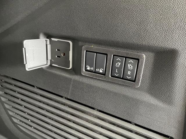 Photo of 2025 Sterling Metallic GMC Yukon