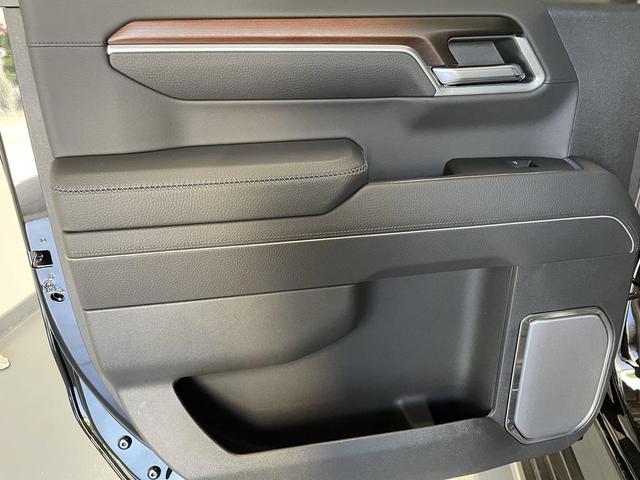 Photo of 2026 Onyx Black GMC Sierra 1500