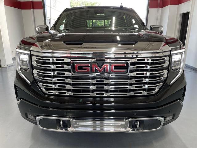 Photo of 2026 Onyx Black GMC Sierra 1500