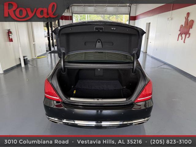 Photo of 2017 Caspian Black Genesis G90