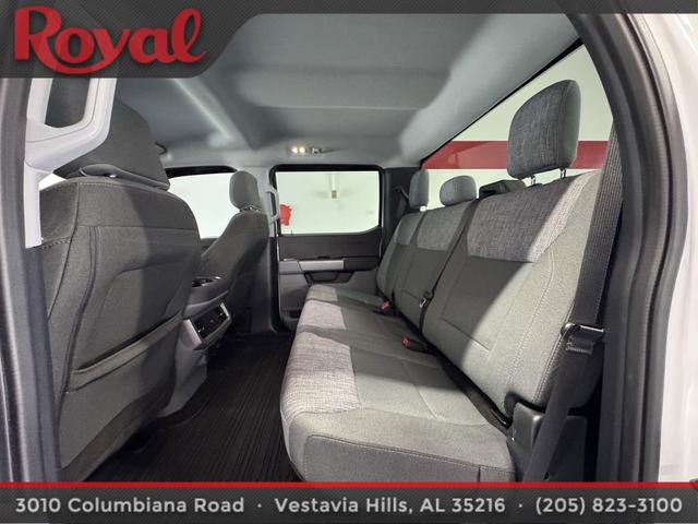 Photo of 2023 Oxford White Ford F-250