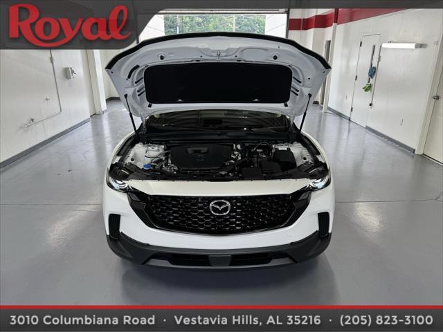 Photo of 2025 wind chill pearl Mazda CX-50