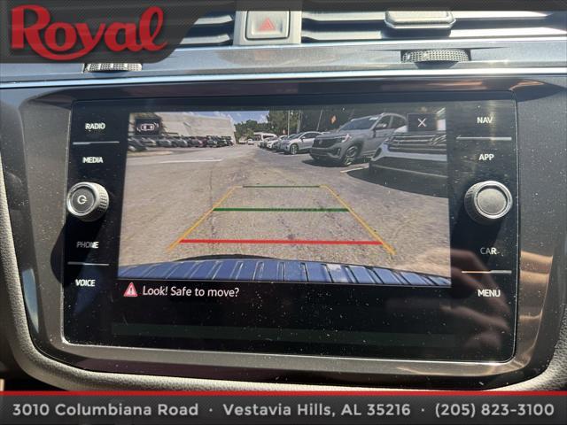 Photo of 2022 Oryx White Pearl Volkswagen Tiguan