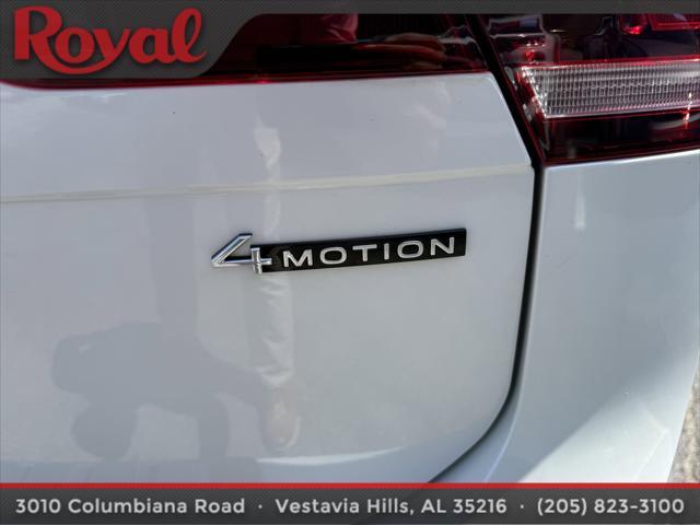 Photo of 2022 Oryx White Pearl Volkswagen Tiguan