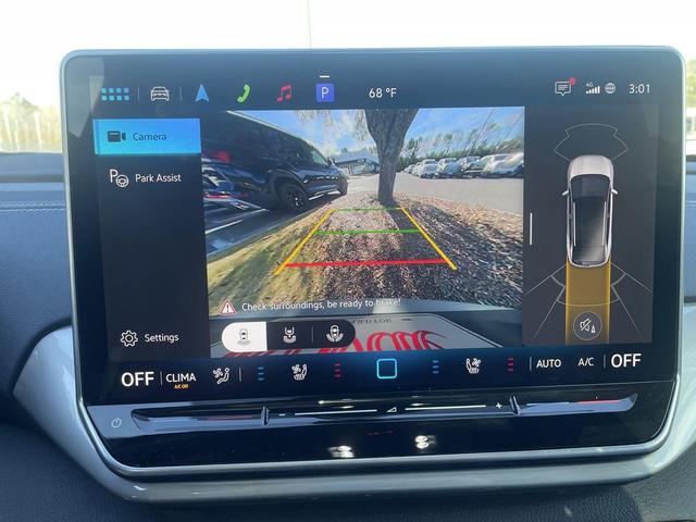 Photo of 2025 Opal White w/Black Roof Volkswagen ID.4