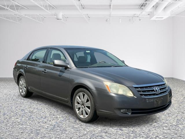 2005 Toyota Avalon