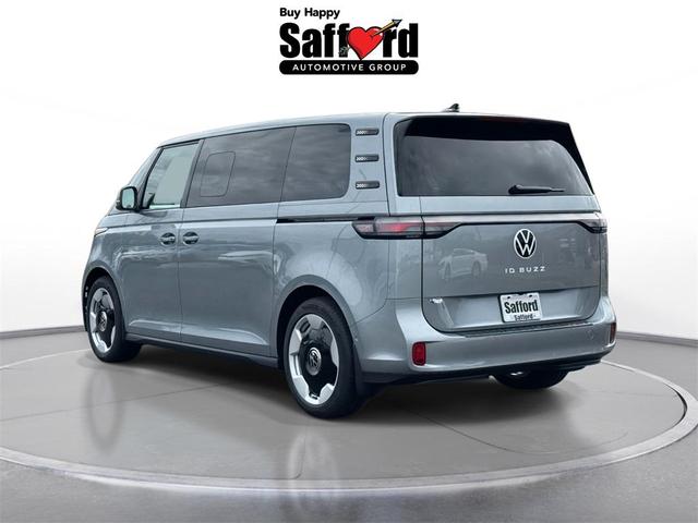 Photo of 2025 Metro Silver Metallic Volkswagen ID. Buzz