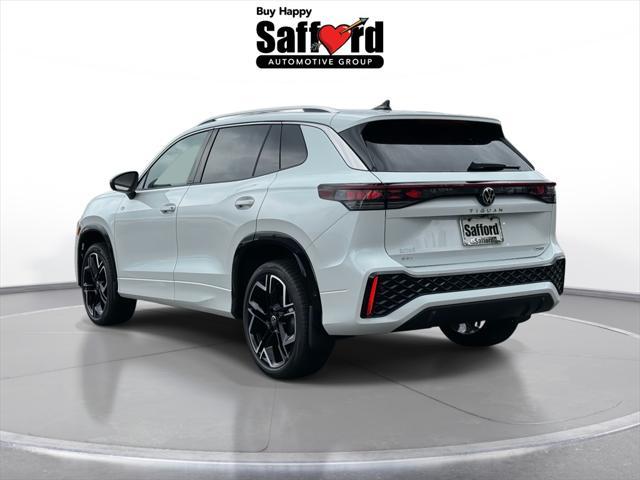 Photo of 2025 White Pearl Volkswagen Tiguan
