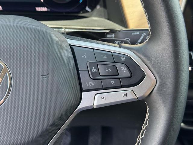 Photo of 2025 Pure White Volkswagen Atlas