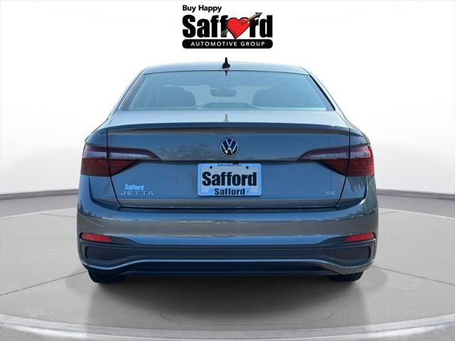 Photo of 2024 Platinum Gray Metallic Volkswagen Jetta