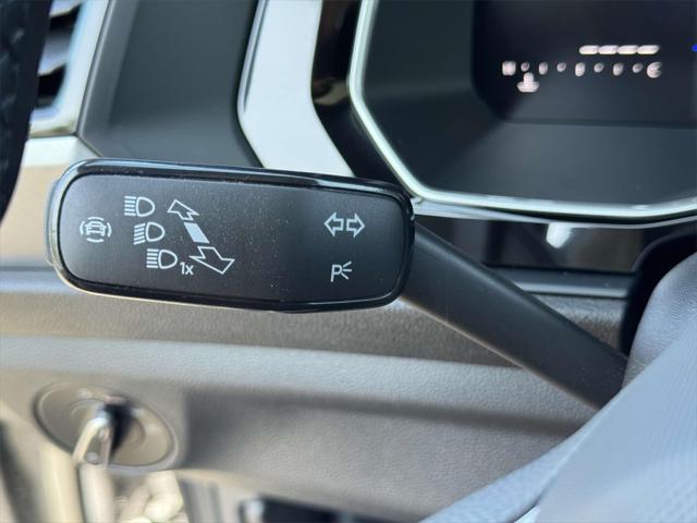 Photo of 2024 Platinum Gray Metallic Volkswagen Jetta