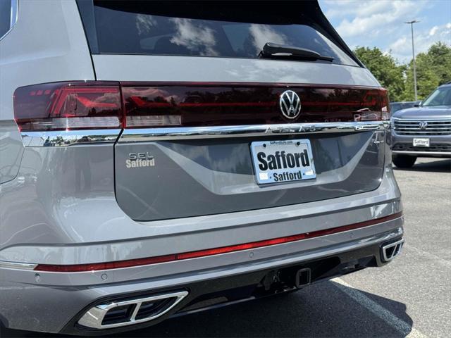 Photo of 2025 Gray Volkswagen Atlas