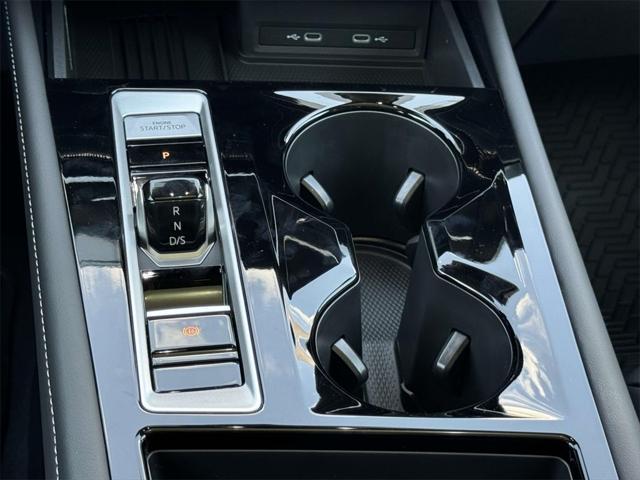 Photo of 2025 Gray Volkswagen Atlas