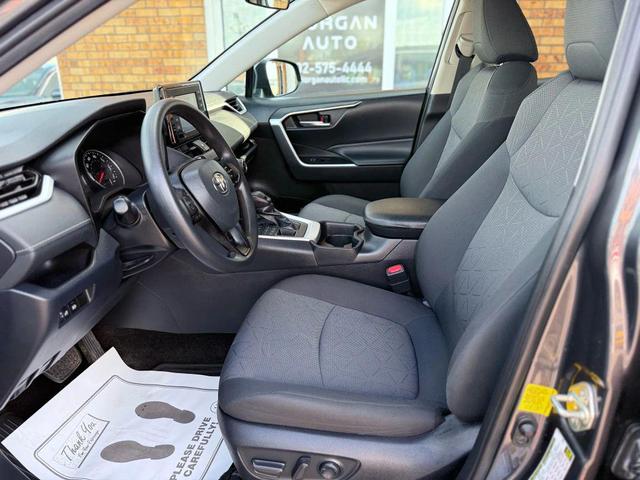 Photo of 2020 Magnetic Gray Metallic Toyota RAV4
