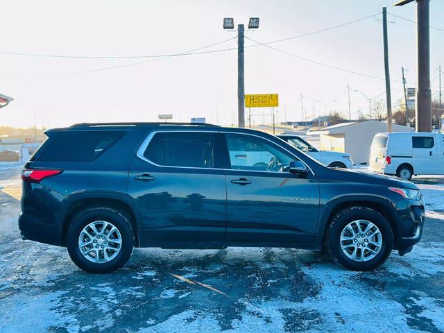 Photo of 2019 Blue Chevrolet Traverse
