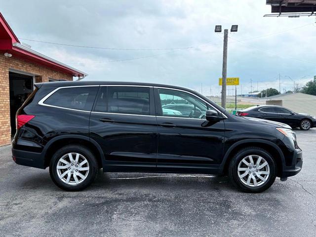 Photo of 2019 Crystal Black Pearl Honda Pilot