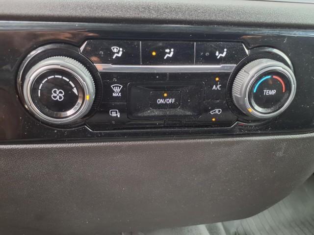 Photo of 2024 Summit White Chevrolet Silverado 2500