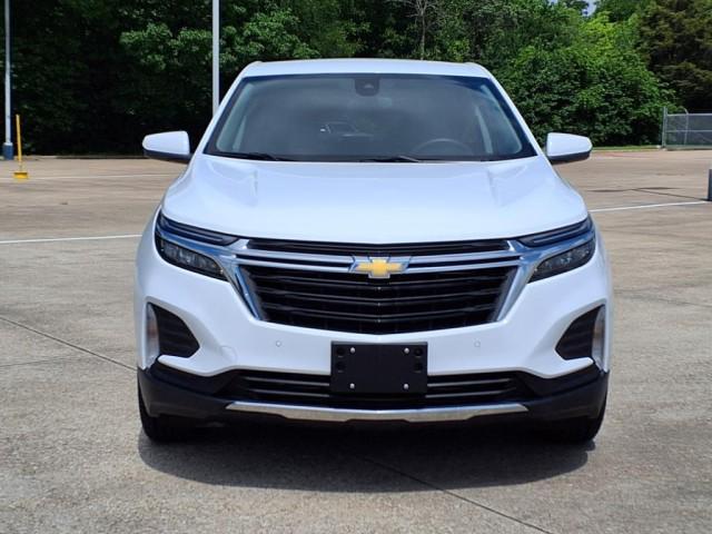 Photo of 2024 Summit White Chevrolet Equinox