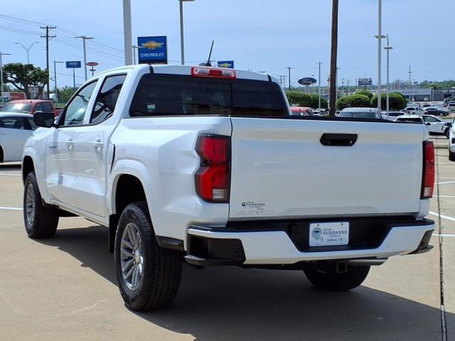 Photo of 2025 Summit White Chevrolet Colorado