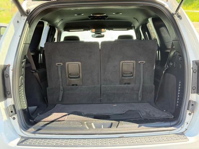 Photo of 2018 White Dodge Durango