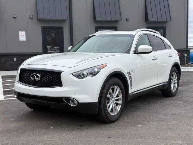 2017 Infiniti QX70