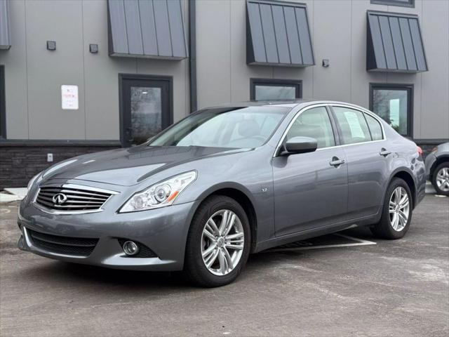 2015 Infiniti Q40