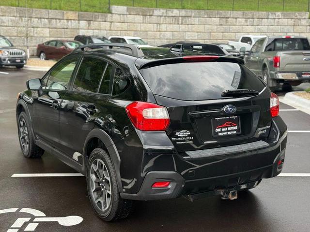 Photo of 2016 Black Subaru Crosstrek
