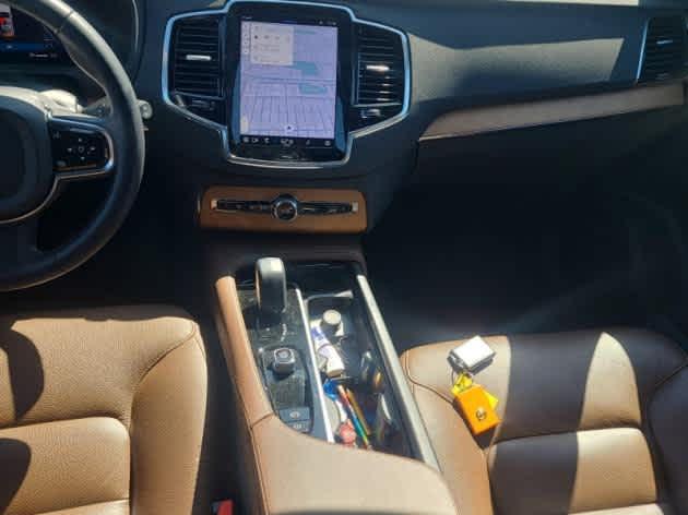 Photo of 2023 Platinum Grey Metallic Volvo XC90