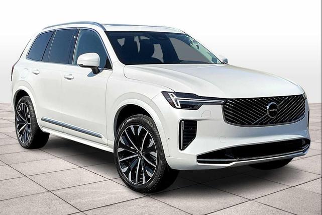 Photo of 2025 Crystal White Pearl Volvo XC90