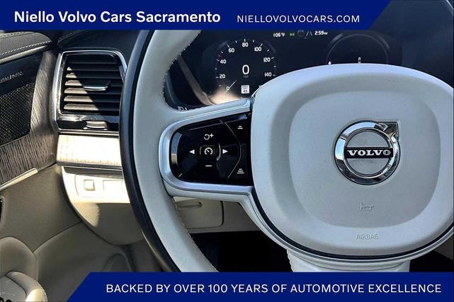 Photo of 2022 WHITE Volvo XC90 Recharge Plug-In Hybrid