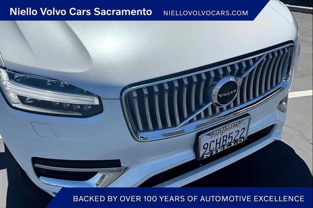 Photo of 2022 WHITE Volvo XC90 Recharge Plug-In Hybrid