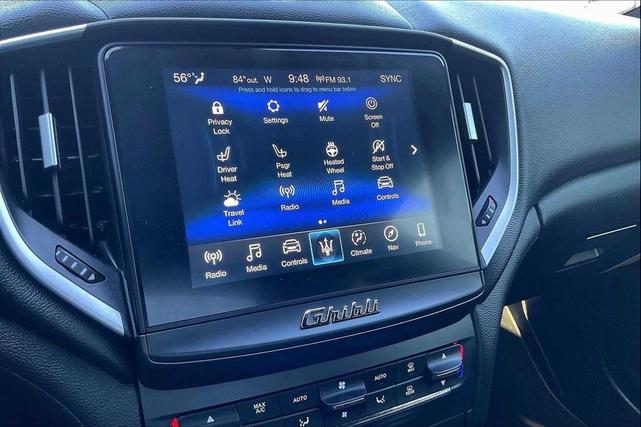 Photo of 2020 Nero Ribelle Mica Maserati Ghibli