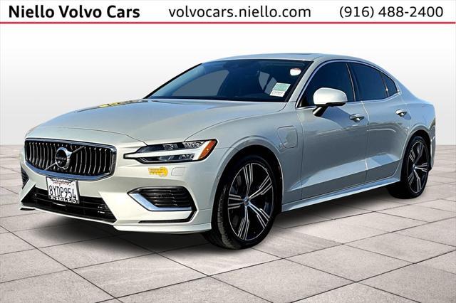 2022 Volvo S60 Recharge Plug-in Hybrid
