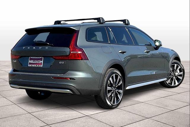 Photo of 2026 Forest Lake Volvo V60 Cross Country