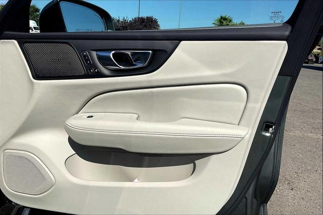 Photo of 2026 Forest Lake Volvo V60 Cross Country