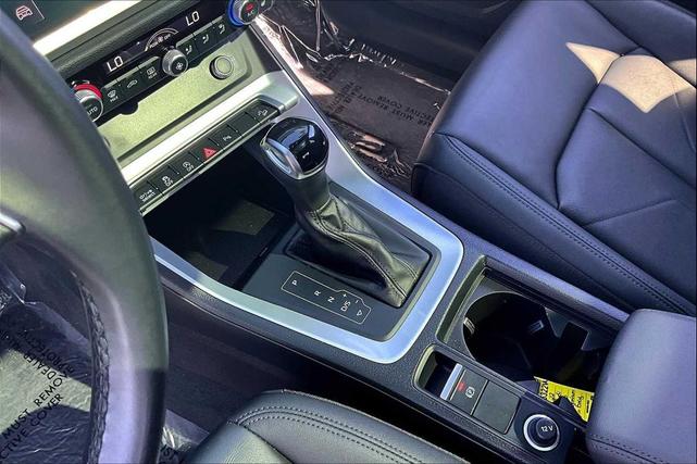 Photo of 2022 NANO GREY Audi Q3