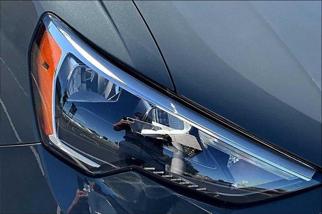 Photo of 2022 NANO GREY Audi Q3