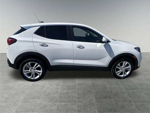 Photo of 2022 Summit White Buick Encore GX