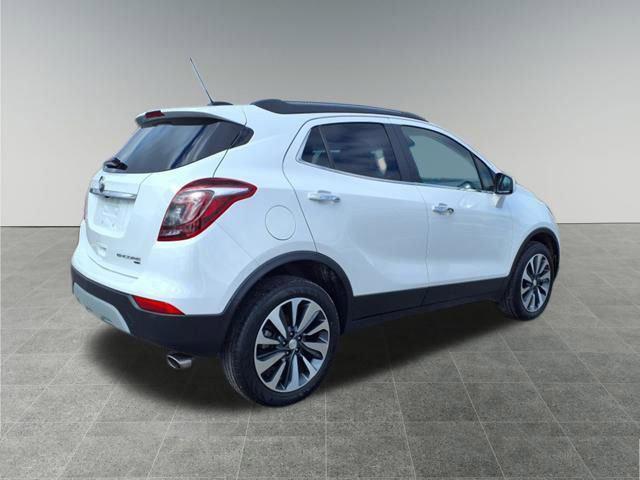 Photo of 2022 Summit White Buick Encore