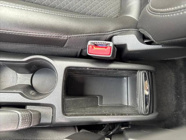 Photo of 2022 Summit White Buick Encore