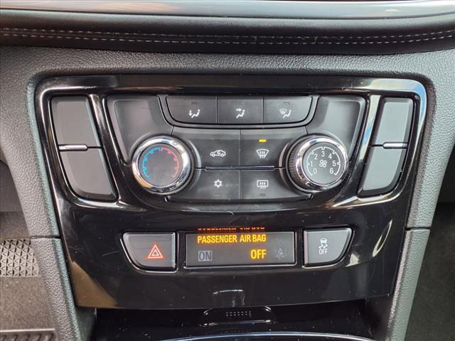 Photo of 2022 Summit White Buick Encore