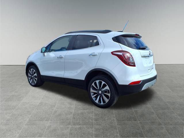 Photo of 2022 Summit White Buick Encore