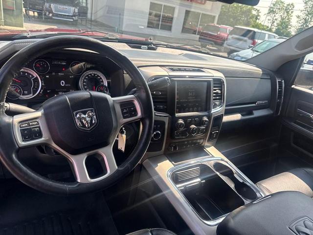 Photo of 2016 Bright Silver Metallic Clearcoat RAM 3500
