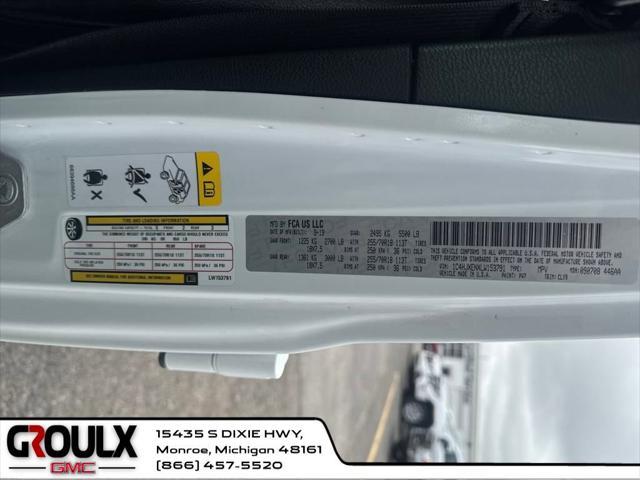 Photo of 2020 Bright White Clearcoat Jeep Wrangler Unlimited
