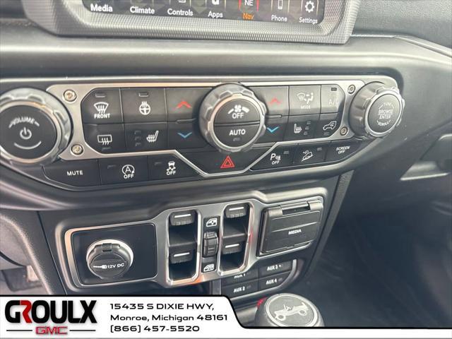 Photo of 2020 Bright White Clearcoat Jeep Wrangler Unlimited
