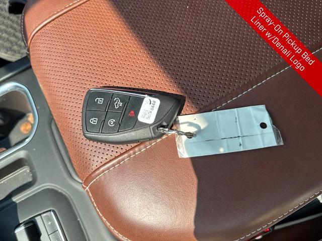 Photo of 2023 Onyx Black GMC Sierra 1500